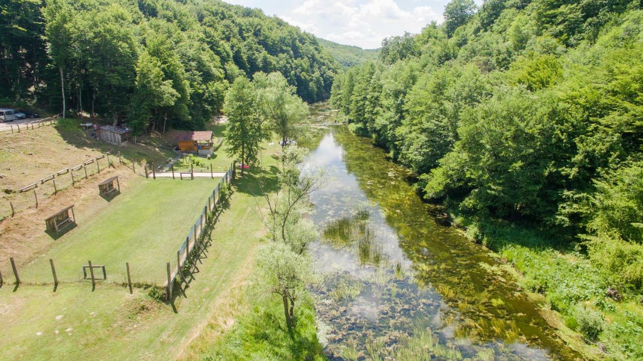 Holiday Home Radocaj Slunj Εξωτερικό φωτογραφία