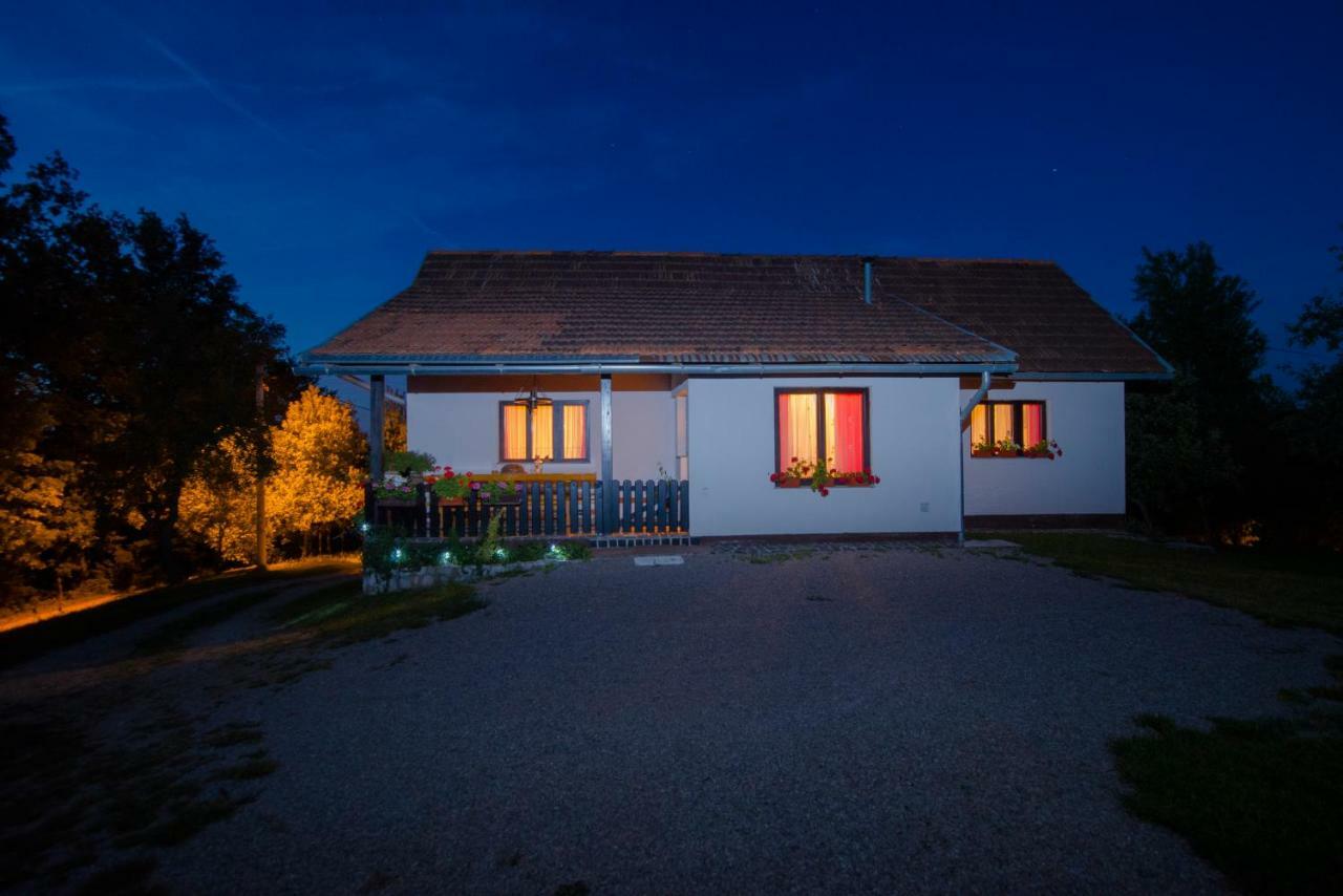 Holiday Home Radocaj Slunj Εξωτερικό φωτογραφία